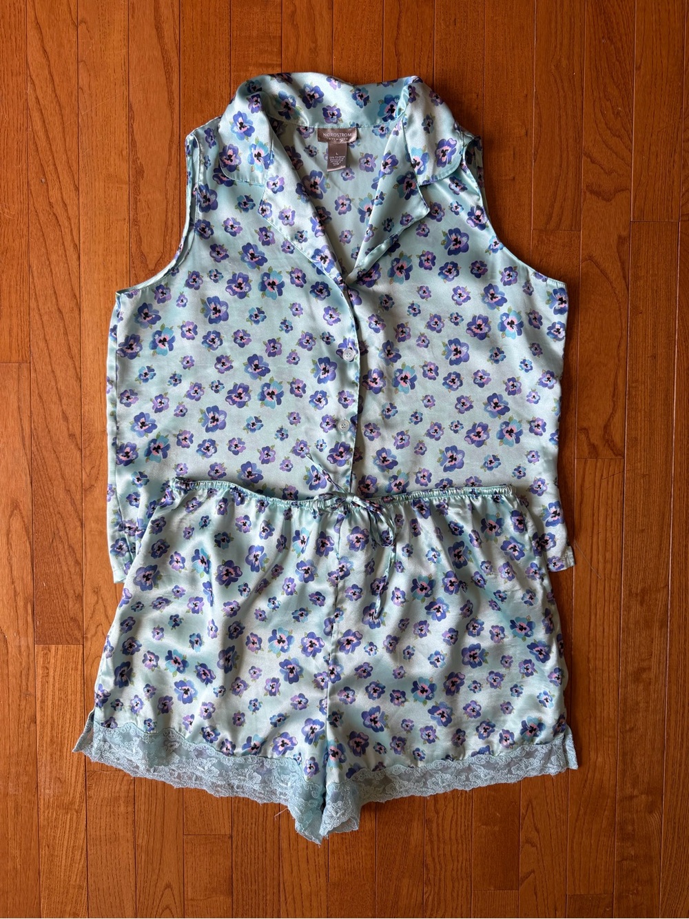 Nordstrom Intimates Floral Satin Pajama Set Blue Lavender Tap Shorts Lace Large